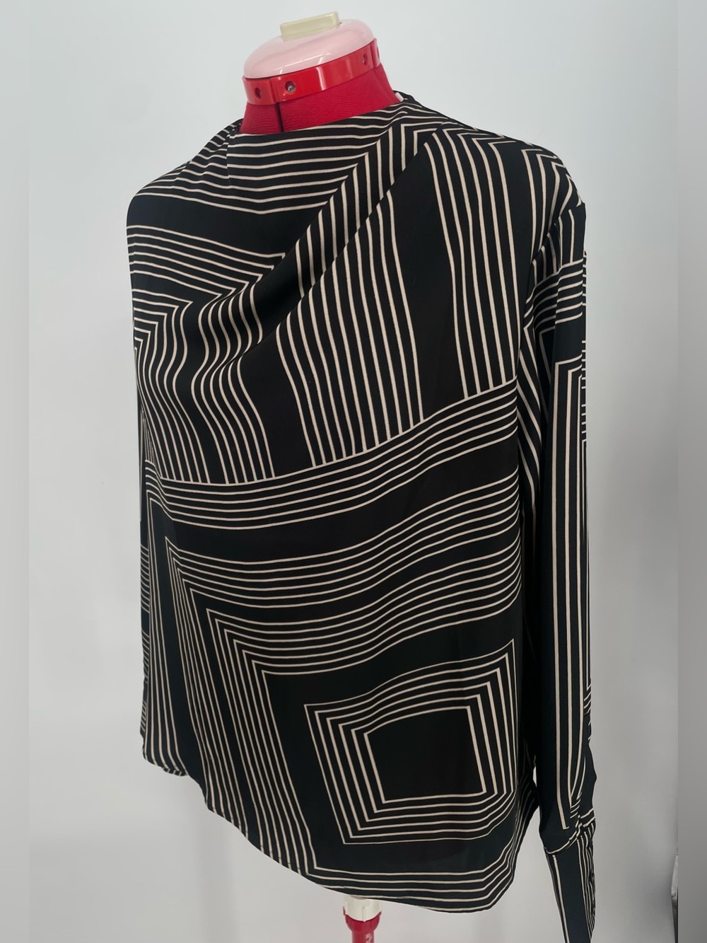 H&M Black Cream Geometric Striped Draped Front Long-sleeve Work Blouse - Picture 2 of 8